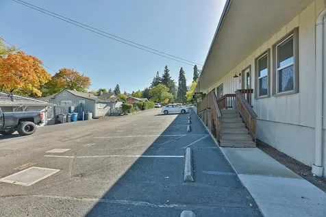 993 Siskiyou Boulevard Ashland OR 97520