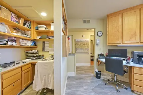 993 Siskiyou Boulevard Ashland OR 97520