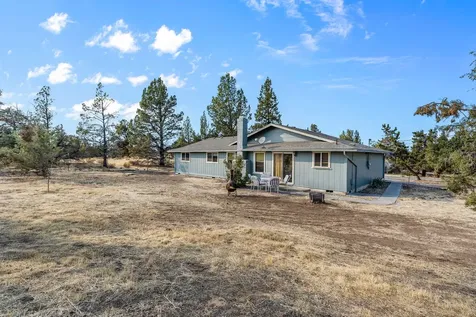 3662 NW Montgomery Avenue Redmond OR 97756