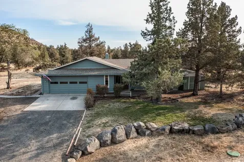 3662 NW Montgomery Avenue Redmond OR 97756
