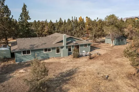 3662 NW Montgomery Avenue Redmond OR 97756