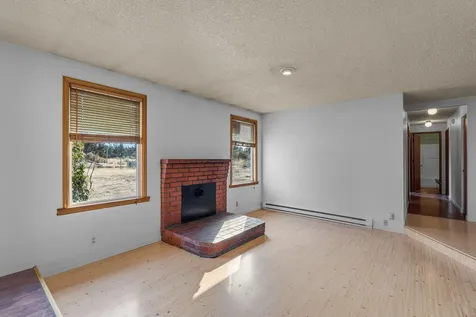 3662 NW Montgomery Avenue Redmond OR 97756