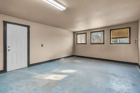 3662 NW Montgomery Avenue Redmond OR 97756