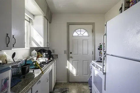144-166 Reager Street Medford OR 97501