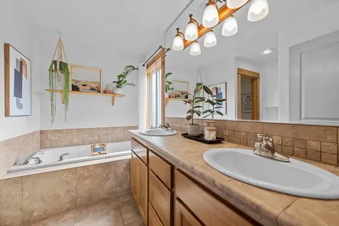 2160 NW Redwood Avenue Redmond OR 97756