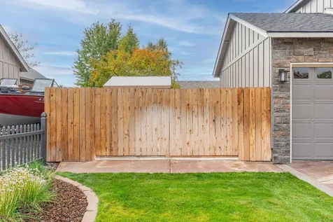 2160 NW Redwood Avenue Redmond OR 97756