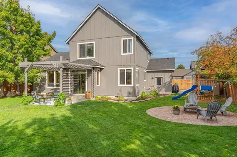 2160 NW Redwood Avenue Redmond OR 97756