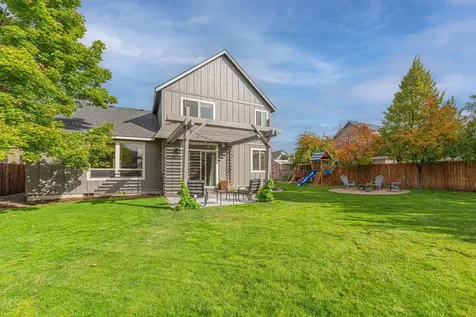 2160 NW Redwood Avenue Redmond OR 97756