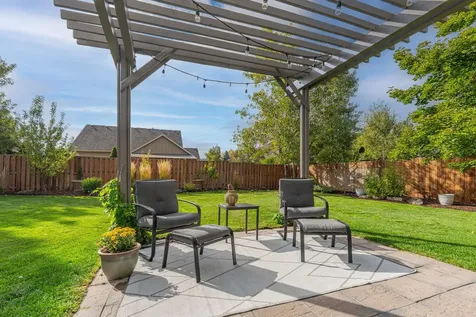 2160 NW Redwood Avenue Redmond OR 97756