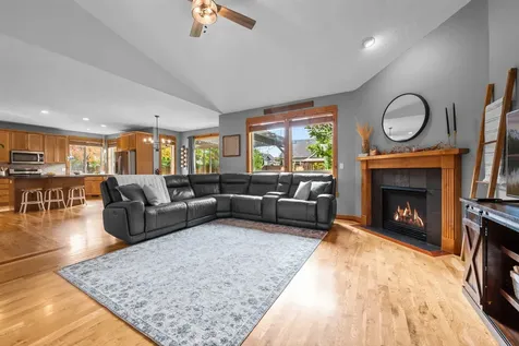 2160 NW Redwood Avenue Redmond OR 97756