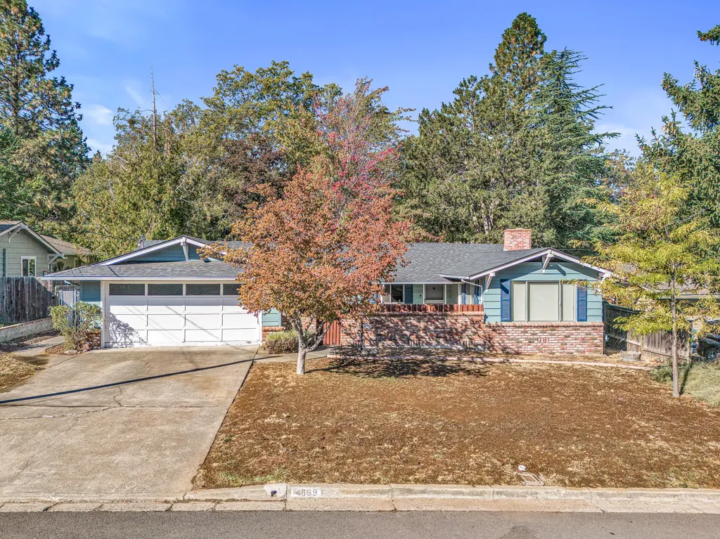 899 Park Street Ashland OR 97520