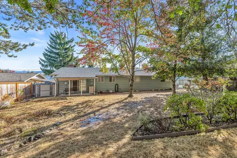 899 Park Street Ashland OR 97520
