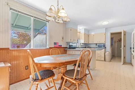 899 Park Street Ashland OR 97520