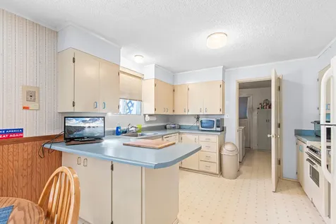 899 Park Street Ashland OR 97520