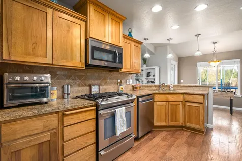 250 SW Jamee Kay Lane Grants Pass OR 97527