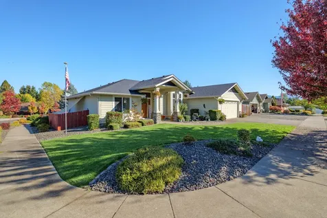 250 SW Jamee Kay Lane Grants Pass OR 97527