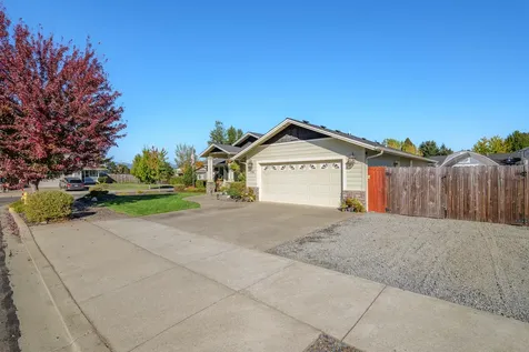 250 SW Jamee Kay Lane Grants Pass OR 97527