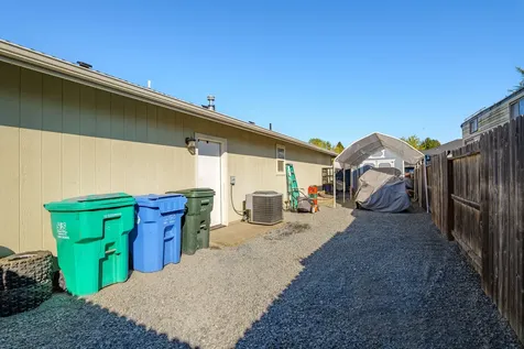 250 SW Jamee Kay Lane Grants Pass OR 97527