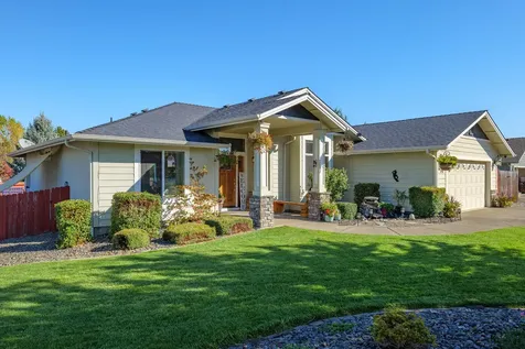 250 SW Jamee Kay Lane Grants Pass OR 97527