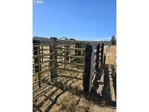 29951 Oregon Pines Road Beatty OR 97621