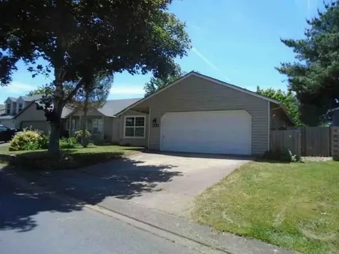 965 Sagrada Circle N Keizer OR 97303