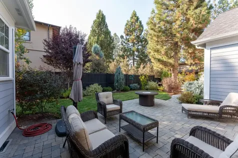 2180 NW Clearwater Drive Bend OR 97703