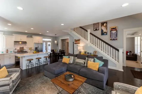 2180 NW Clearwater Drive Bend OR 97703