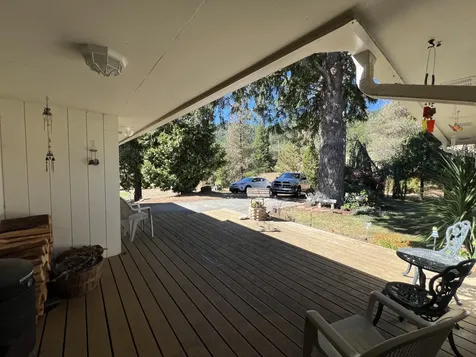 203 Mobley Drive Azalea OR 97410