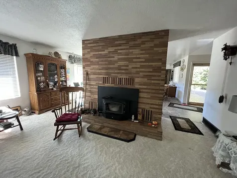 203 Mobley Drive Azalea OR 97410