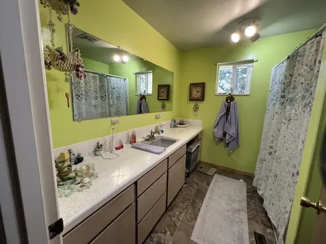 203 Mobley Drive Azalea OR 97410