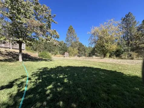 203 Mobley Drive Azalea OR 97410