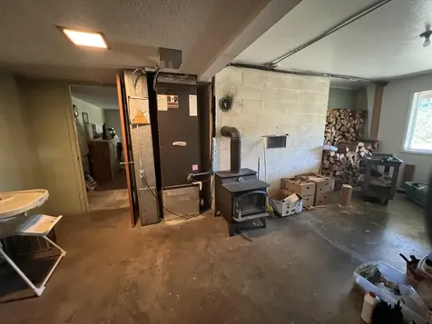 203 Mobley Drive Azalea OR 97410