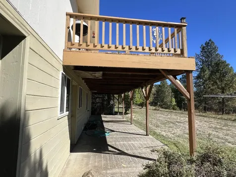 203 Mobley Drive Azalea OR 97410