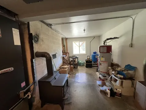 203 Mobley Drive Azalea OR 97410