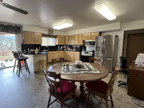 203 Mobley Drive Azalea OR 97410