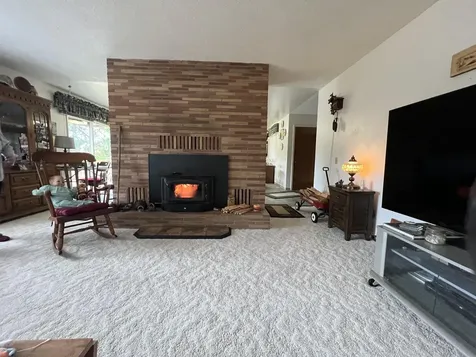 203 Mobley Drive Azalea OR 97410