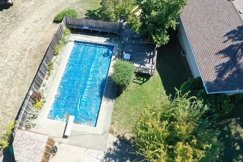 203 Mobley Drive Azalea OR 97410