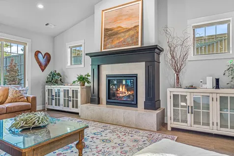 3975 Arizona Drive Medford OR 97504