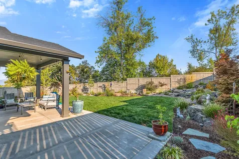 3975 Arizona Drive Medford OR 97504