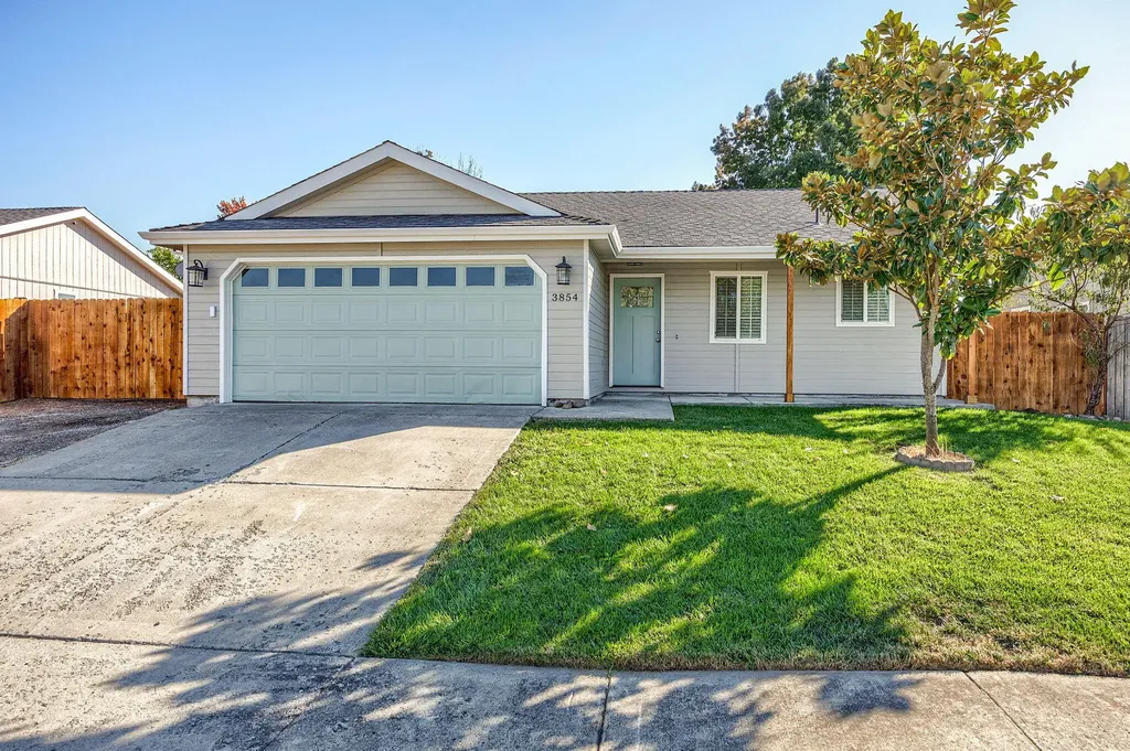 3854 Francine Court White City OR 97503