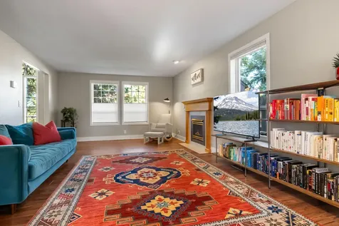 2107 NE Carrie Lane Bend OR 97701