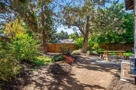 2107 NE Carrie Lane Bend OR 97701