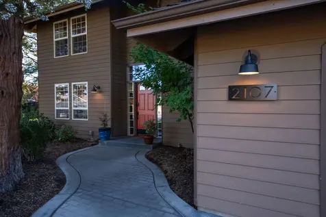 2107 NE Carrie Lane Bend OR 97701