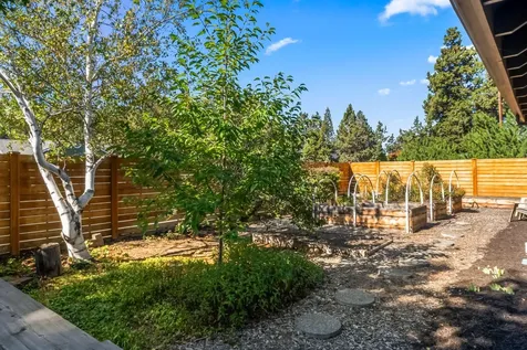 2107 NE Carrie Lane Bend OR 97701
