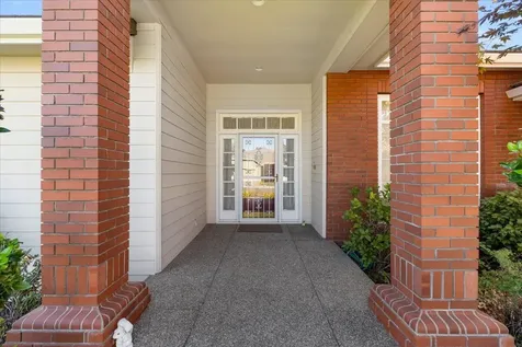 3482 Parkway Drive Medford OR 97504