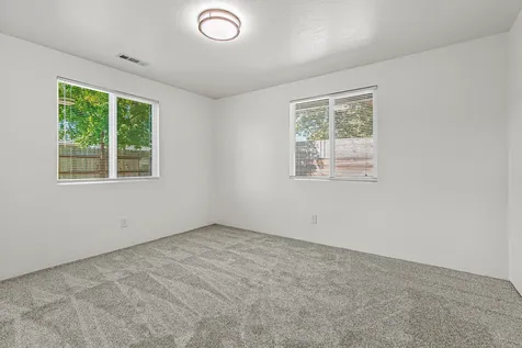 3051 Glengrove Avenue Medford OR 97501