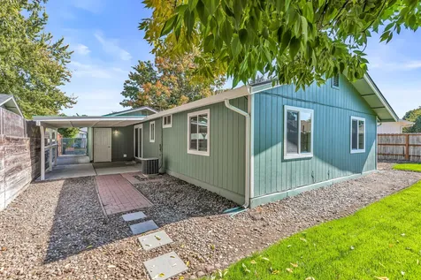3051 Glengrove Avenue Medford OR 97501