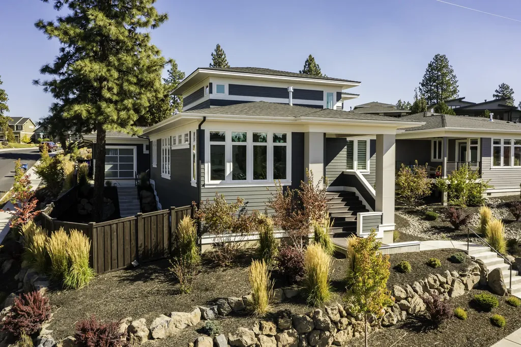 62676 NW Mehama Court Bend OR 97703