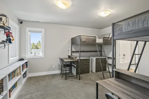 62676 NW Mehama Court Bend OR 97703