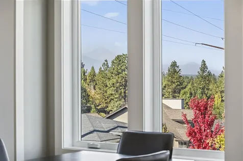 62676 NW Mehama Court Bend OR 97703